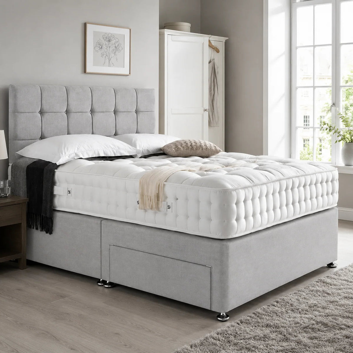 Divan Bed with 4 Drawers & Cube Headboard | Choose Size, Colour & Fabric